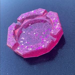 Butterfly Resin Ashtray 🦋